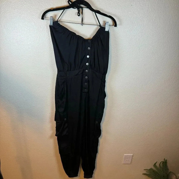 Free People Black Satin Cargo Utility Pocket Jumpsuit Casual Athleisure Size XS - Picture 1 of 11
